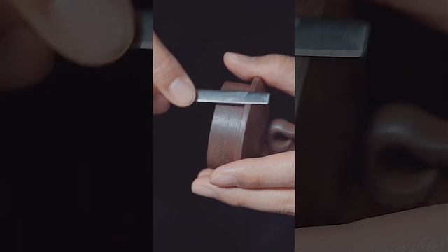 The detailed process of making yixing teapot in China