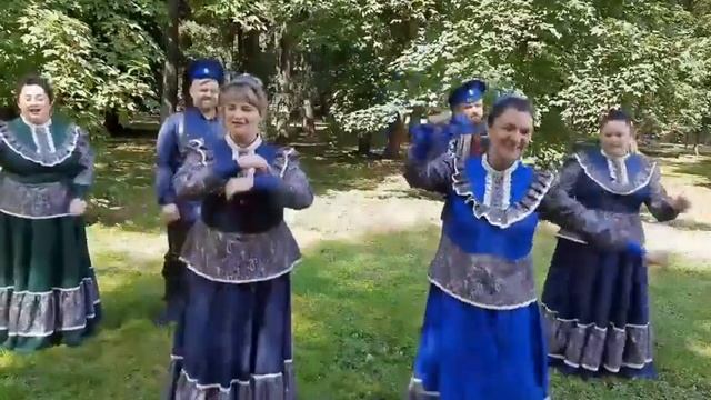 Народный ансамбль русской и казачьей песни 