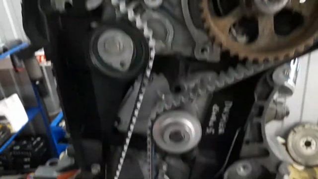 Замена и установка цепи ГРМ