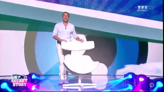 TF1_2014_07_30_18_19_85