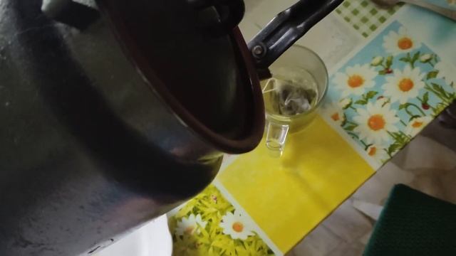 пью чай