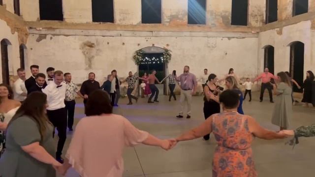 ЕВРЕЙСКИЙ ХОРОВОД ХАВА НАГИЛА НА СВАДЬБЕ У ЕВГЕНИЯ И ВИОЛЕТЫ ПАВЕНКО. 091122