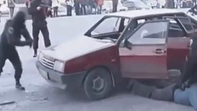 Azeri Polis Mirt