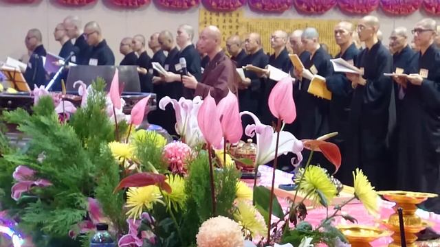 晚課三皈依。三壇大戒 2017 2018 2019 Wiki