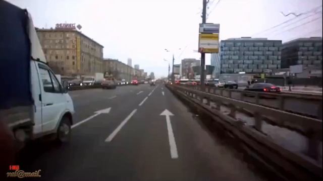Автор и исп  Андрей Картавцев      В городе моём зима
