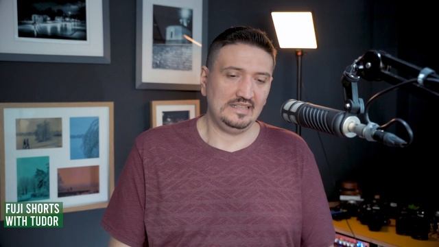 Fujifilm X-T5 Vs Fujifilm X-E4