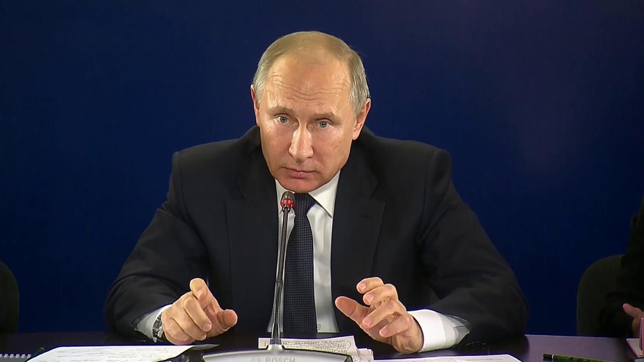 Владимир Путин предложил выделять президентские гранты в области культуры молодым талантам