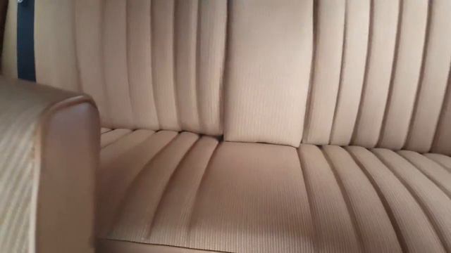 Restorasi interior Mercedes Benz W123 280E