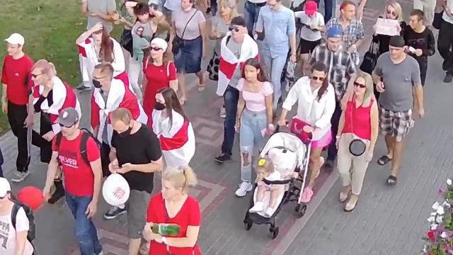 Ролик к статье в СМИ Детям не место на протестных акциях