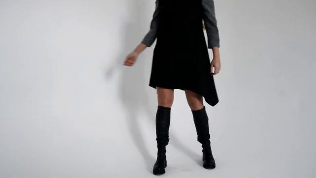 Актуальное Платье из искусственной замши от интернет магазина Alpama