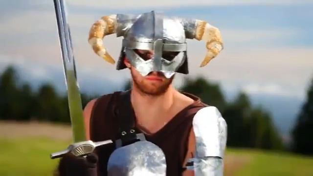 Совмещение игры Skyrim и реальной жизнь