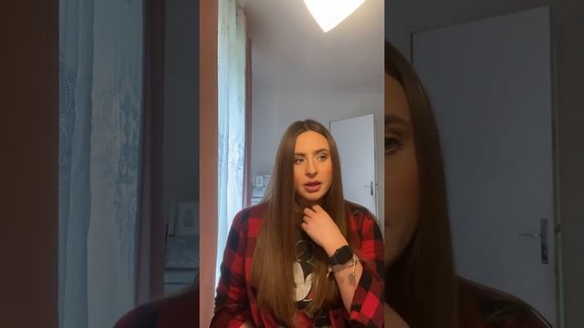 От этих средств волосы будут блестеть и получится сохранить длину !!!Estel,Oblepipikha Siberica