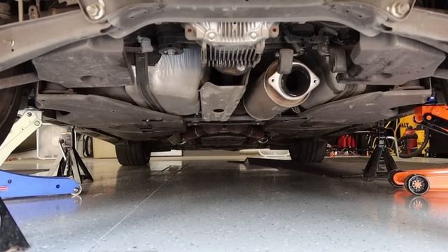 This Is How The Lexus ISF Should Have Sounded From The Factory - Muffler Delete