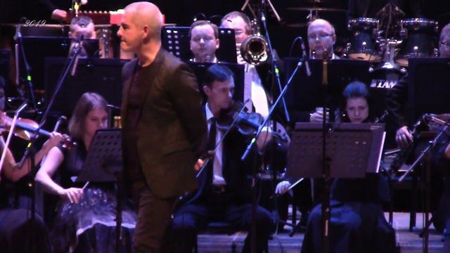 Alessandro Safina & Ryazan's Simfonic Orchestra - Moon River - 2019 Live