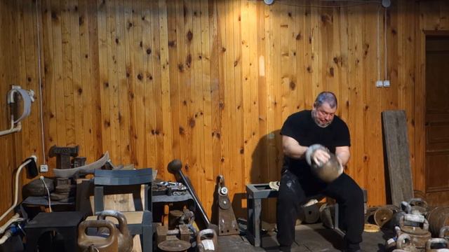 49 KG KETTLEBELL SNATCH GRIP FOR KETTLEBELL'S BODY SEATED ВЫРЫВАНИЕ ГИРИ 49 КГ ВНУТРЕННИМ ЗАХВАТОМ