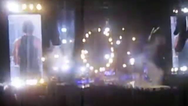 5 Seconds Of Summer @ The Forum 11-15-14  'PIZZA'