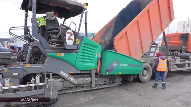 На кольце 31 квартала начали укладывать асфальт