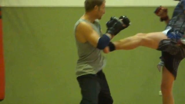MMA Mixed Fight Training  Dmitry Brauer Russian Actor Russischer Schauspieler