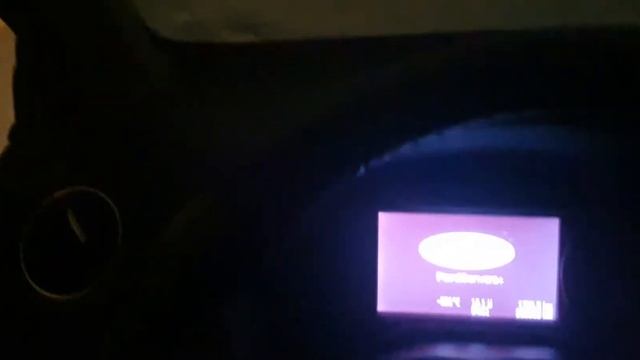 Ford Mondeo MK4 2009 2.0 TDCI Cold Start (-10*C) Full Of Snow