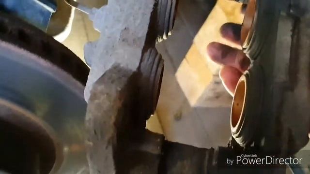 Замена тормозных колодок и дисков