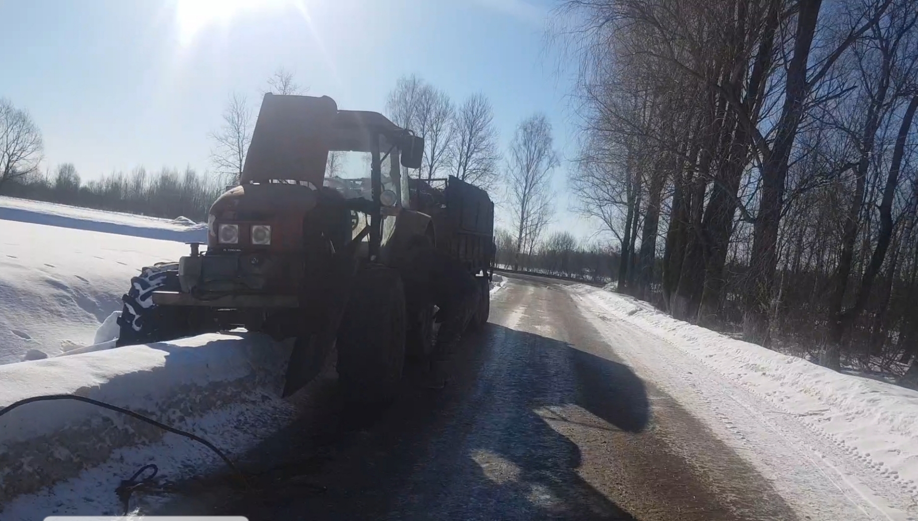 Трактор 923 в канаве, отказ сцепления. Глицерин для КРС. вывоз навоза в поле