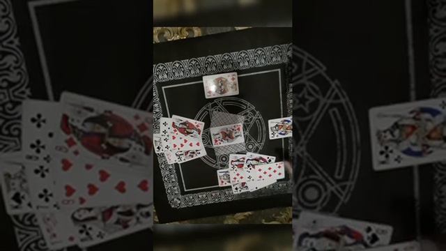 🔞 Червовая дама и её гарем ❤️ 4 короля ♥️♠️♦️♣️