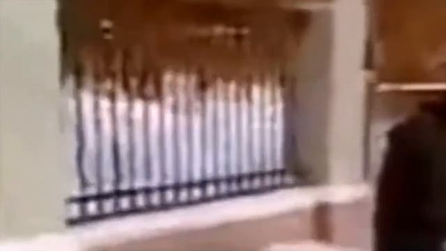 а кто же это? БЕТМЕН!