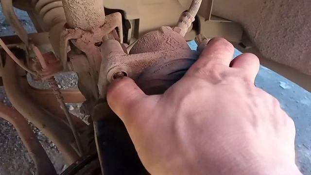 Замена тормозных колодок и дисков