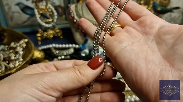49. Начинаем разбирать огромную коробку с винтажными бусами ( и не только).