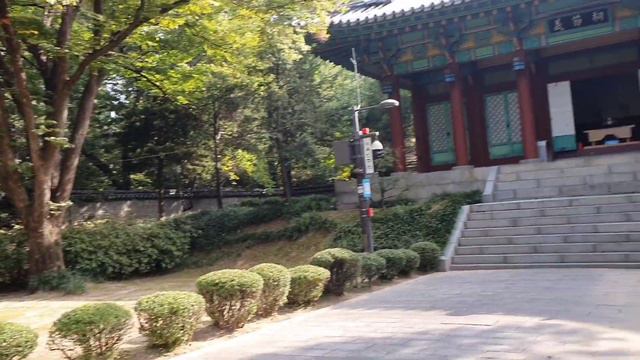 [서울가볼만한곳 - 역사탐방]서울시 조망 좋은곳에 위치한 사육신 공원에는 단종 복위를 꿰하다가 목숨을 잃은 7인의 위폐가 있으며, 서울시내와 한강이 한눈에 내려 보이는 조망명소