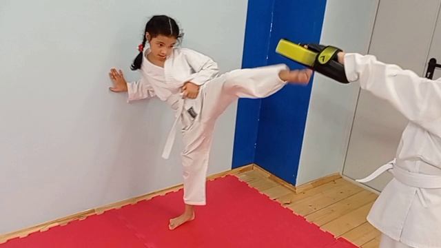 малыши-каратисты2.mp4