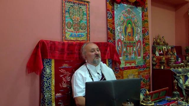 ПУТЬ БОДХИСАТТВЫ: Комментарий на Царскую Молитву Бодхисаттвы Самантабхадры о благом поведении