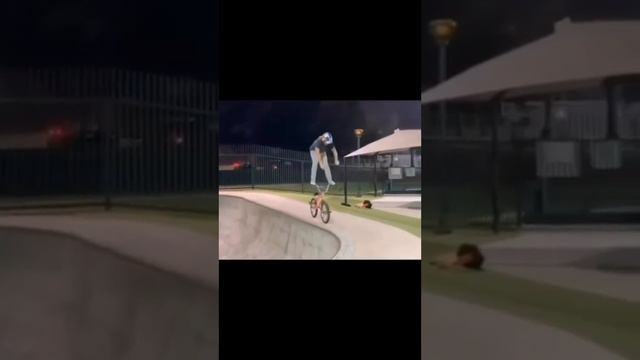 ОБО ВСЕМ  и  НИ О ЧЕМ