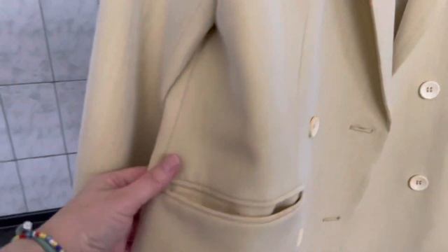 ПОСТИРАТЬ И ПОГЛАДИТЬ КОСТЮМ