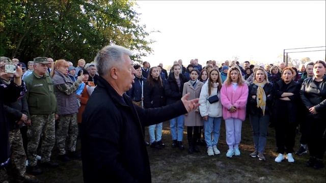 Пресвятая Богородице ,спаси нас.... 14 жовтня 2023 року. Могила Раїси Кириченко у с. Корещина..