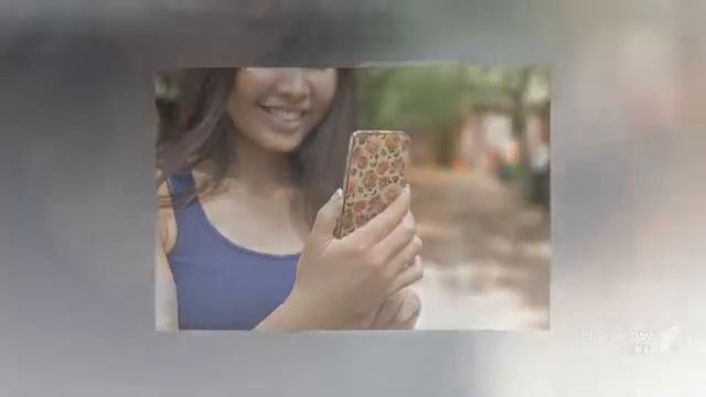 Виниловые наклейки на айфон 4