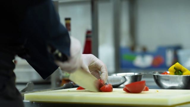 Профессии ВДНХ: Арутюн Оганян, шеф-повар