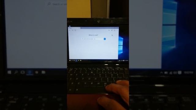 Asus EEE Pc Running Windows 10 Pro