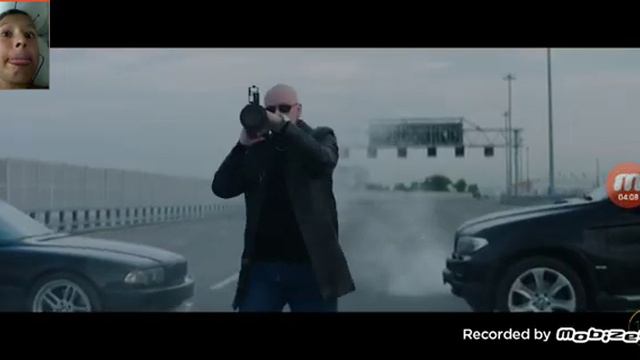 Реакция на чёрный бумер Dava