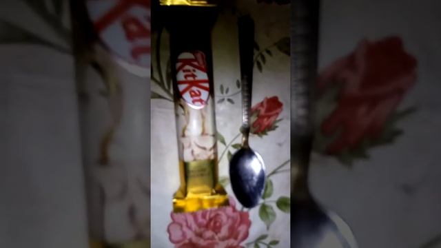 Kit Kat Deluxe Coconut