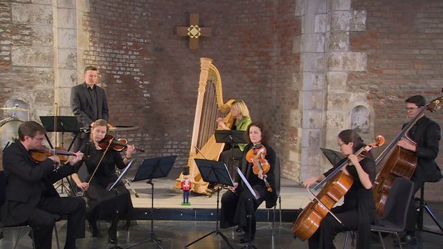 Stephen Harrap (1952*) - Der Neue Nussknacker - 2. A Different Dance From Spain- LIVE