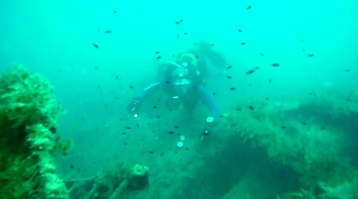 Затонувшие объекты Черного моря.Баржа