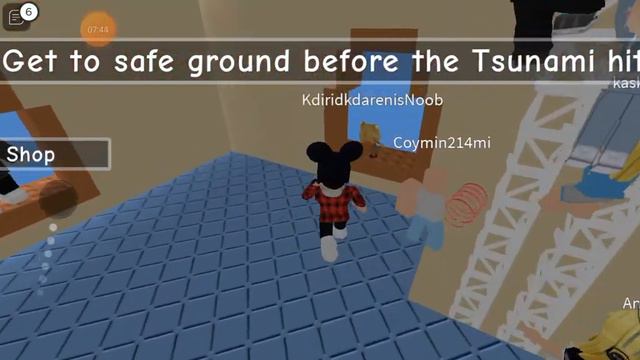 выживи от цунами в роблокс
