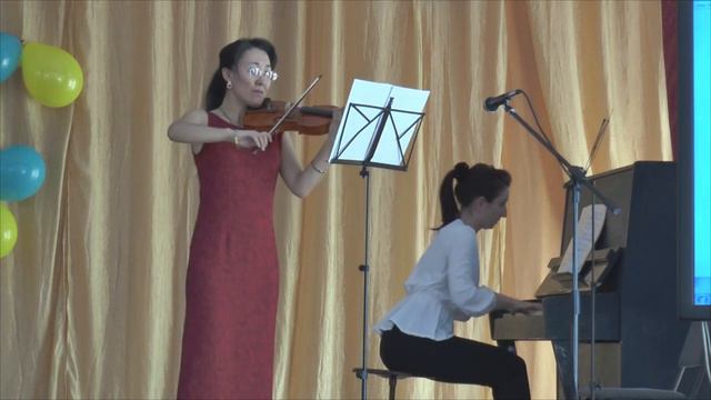 Вечность. Музыка Людмилы Мельниковой, исп. Алжанова Айжан (скрипка), Оскарова Дарья (ф/но) 2015г.