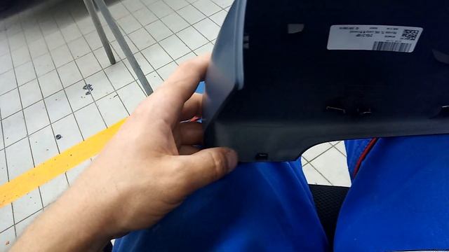 Установка авто компонентов: зеркала, сиденья, подвеска