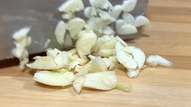 阿朝教你魚香肉絲的家常做法，開胃下飯又解饞，鮮香滑嫩，超好吃【阿朝哥美食 】 #魚香肉絲 #家常菜 #美食 #健康飲食 #中國菜 #魚香味 #下酒菜 #阿朝哥美食 #開胃菜 #中式料理