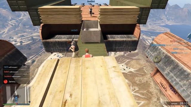 САМЫЕ ПРИКОЛЬНЫЕ НЕБЕСНЫЕ БЕГУНЫ ПРОТИВ МАШИН (GTA 5 Смешные моменты)