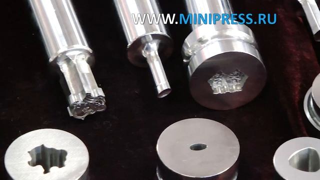 Automatic Equipment For Filling And Capping Plastic Bottles Pharma-manager.com