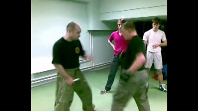 Техника ножевого боя 