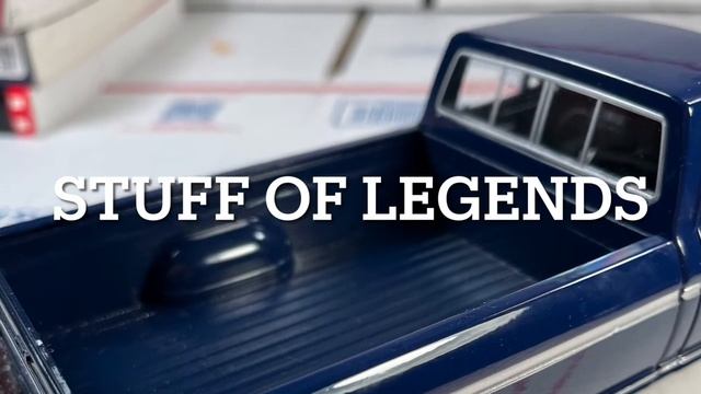 Long Bed Navy Blue 1979 Ford F-150 1:24 Scale By American Legends